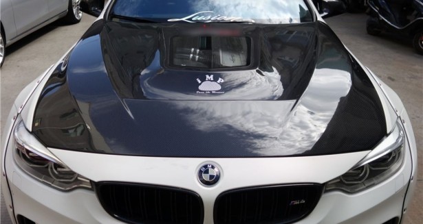 BMW F80 M3 F82 M4 Carbon Fiber Hood Bonnet W/ Center Glass
