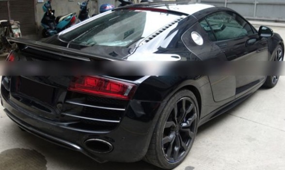 Audi R8 GT Carbon Fiber Trunk Spoiler Wing & Base Mesh