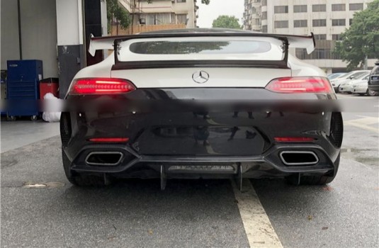 Mercedes Benz AMG GT GTS Part Carbon Fiber Rear Wing Spoiler