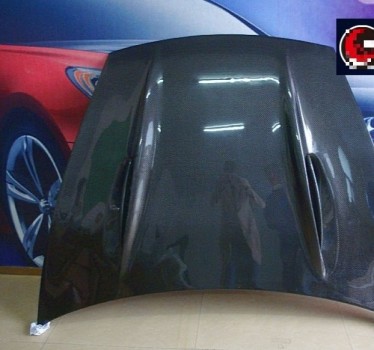 Porsche Cayenne 955/957 Carbon Fiber Hood Bonnet Body Kit