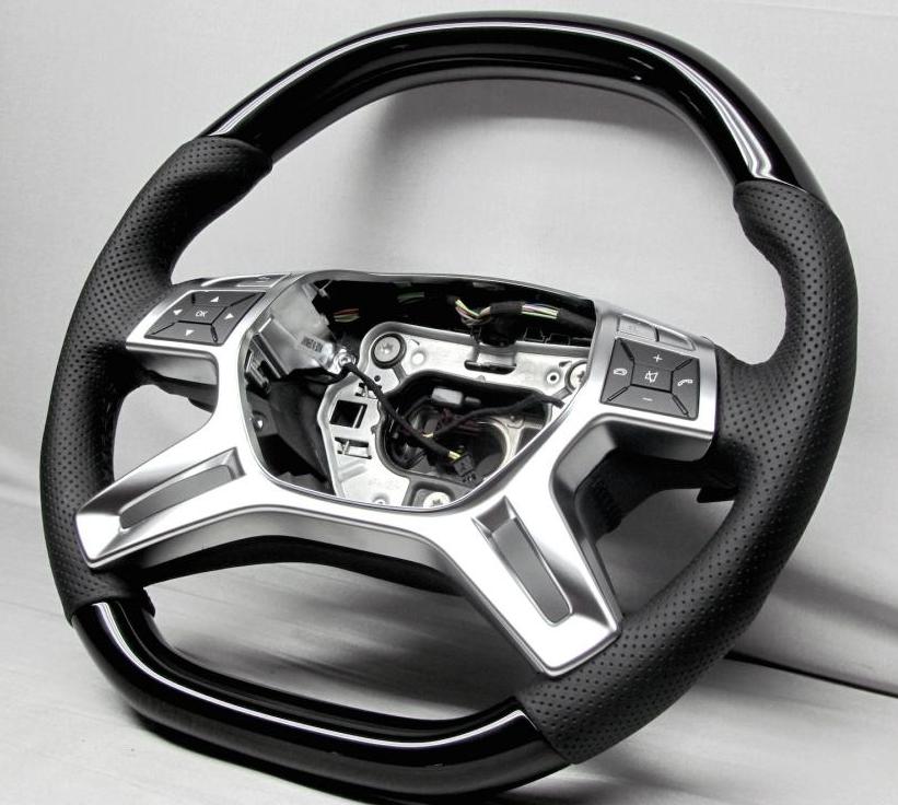 Peregrine-custom-carbon-steering-wheel (4)