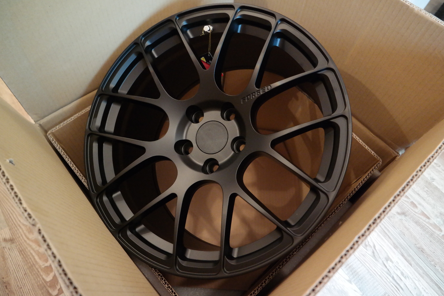 Ready for Race track - another nice set of Forged wheels for Lotus Exige S V6
